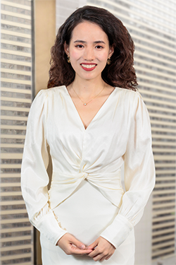Photo Of Guiting Lu